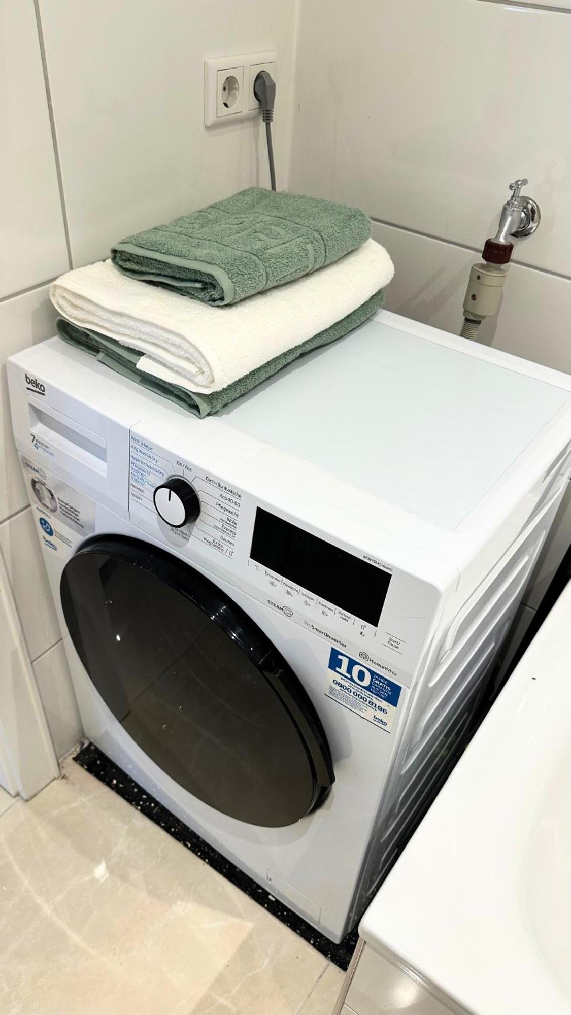 New - Cozy Apartment,Kitchen,Netflix And More เอสเซน ภายนอก รูปภาพ